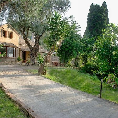 Villa Brigadoon Corfu アギオス・イオアニス・ペリステリオン エクステリア 写真